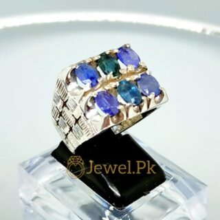 Natural 6 Sapphires ring in 925 Silver