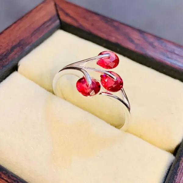 Elegant Style 925 Silver Ring for Women Ladies Chandi Rings online in Pakistan