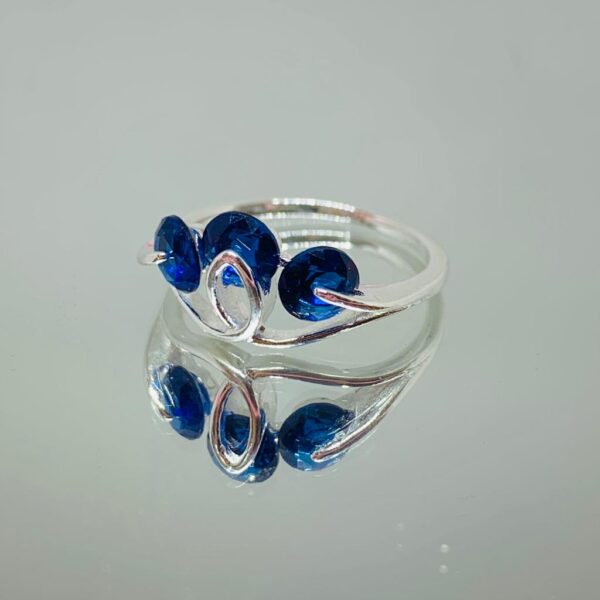 Elegant Style 925 Silver Ring for Women Ladies Chandi Rings online in Pakistan