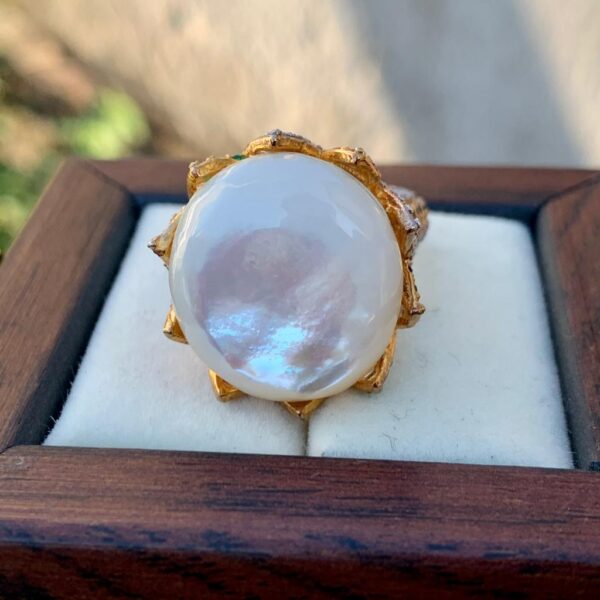 Luxury Italian Ring for Women + HLuxury Italian Ring for Women + Handmad Sadaf Gemstone Gold Plated Ringandmad Sadaf Gemstone Gold Plated Ring