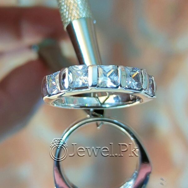 Elegant-design-women-ring-ladies-ring-silver-chandi-buy-in-pakistan
