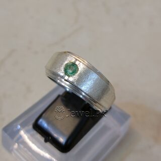 Emerald Zamurd Challa