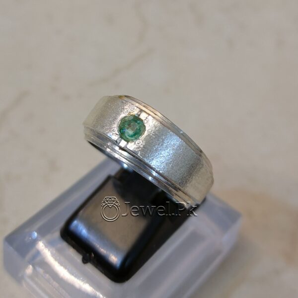 Emerald Zamurd Challa