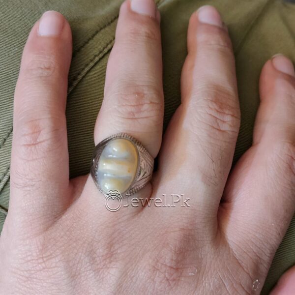 Natural Agate Yemen Aqeeq Ring in 925 Silver 1
