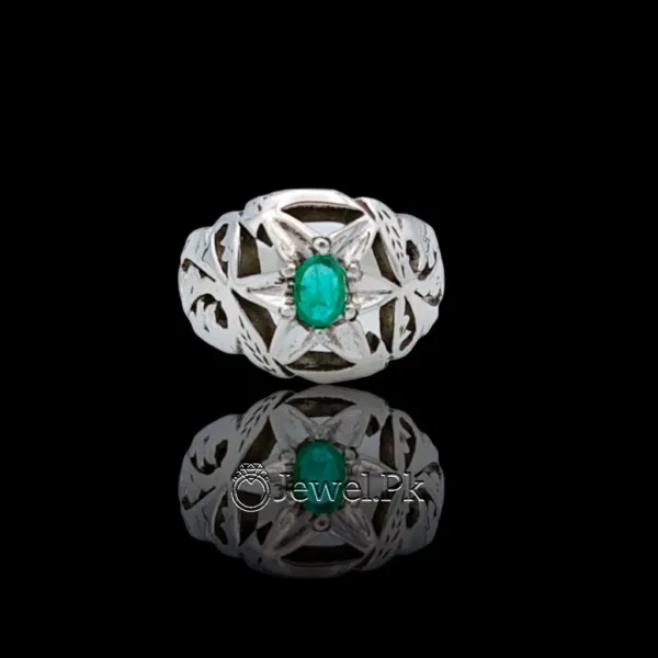 Natural Emerald Ring - 925 Silver Ring -