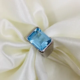 Blue Topaz Natural - Lab Certified - Pure Silver Ring