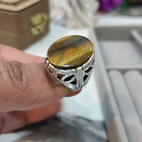 natural tiger eye stone in pure silver