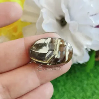Natural Agate Gemstone – Unique Earth-Inspired Pattern
