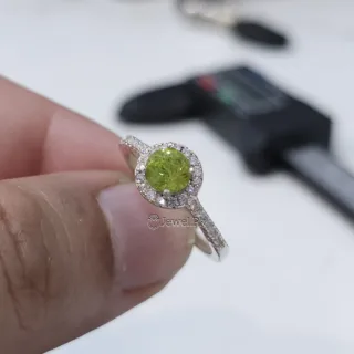 Nature’s Spark: Real Peridot Gemstone Ring in Pure Silver