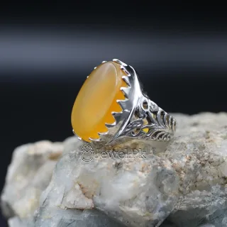 Zard Aqeeq Ring - 925 Silver Yellow Agate Ring - Sharaf al-Shams